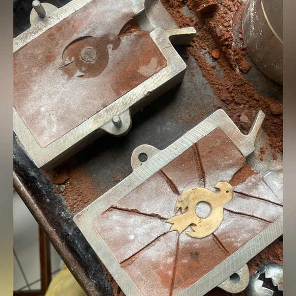 Turquoise and sterling sand casted eagle cuff bracelet - Picture 6 of 16